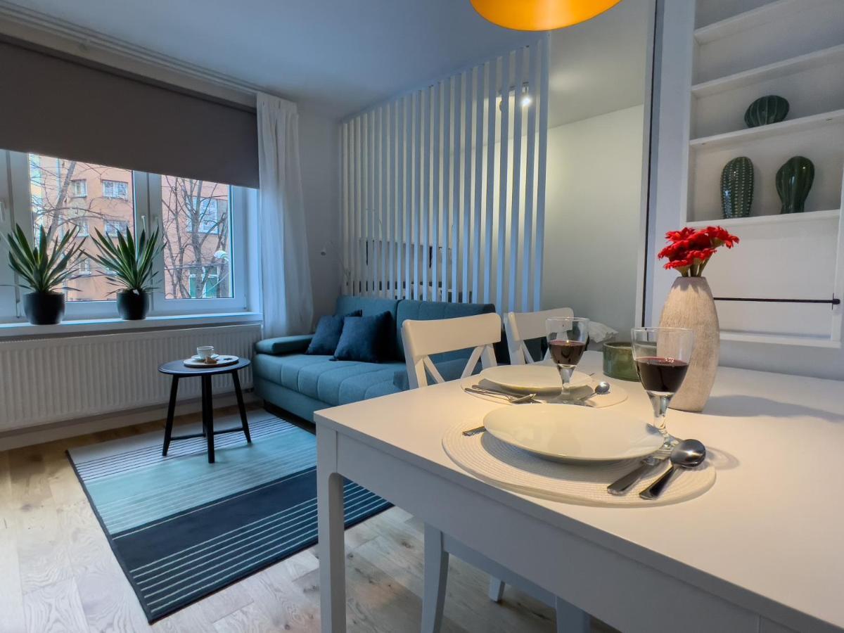 Urban Apartments Studio No 4A, Free Private Parking, Self Check-In Chorzow Ngoại thất bức ảnh