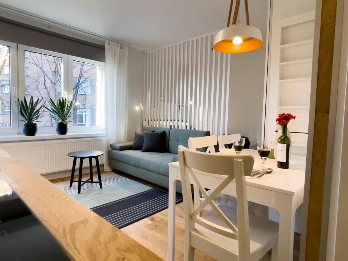 Urban Apartments Studio No 4A, Free Private Parking, Self Check-In Chorzow Ngoại thất bức ảnh